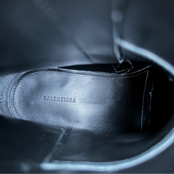 Balenciaga boots - Picture 15 of 16